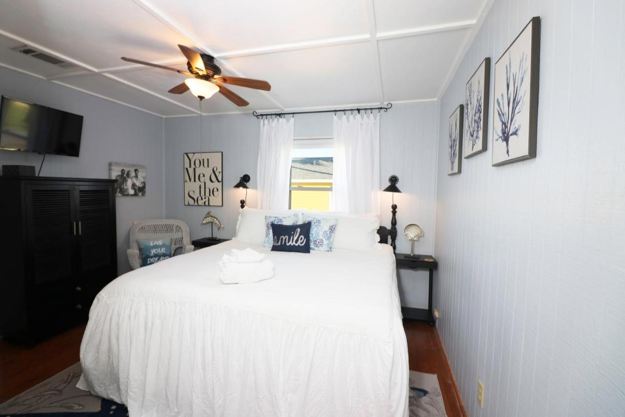 One-Of-A-Kind Beach Home With Lounge Bar Game Room Galveston Exterior foto