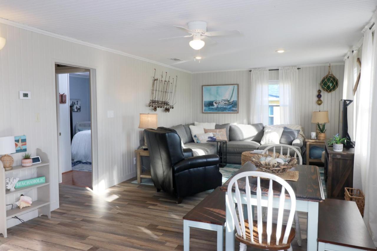 One-Of-A-Kind Beach Home With Lounge Bar Game Room Galveston Exterior foto