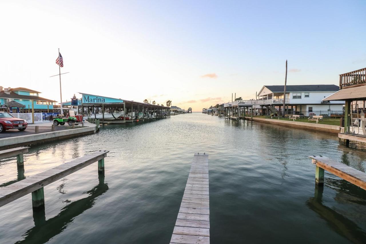 One-Of-A-Kind Beach Home With Lounge Bar Game Room Galveston Exterior foto